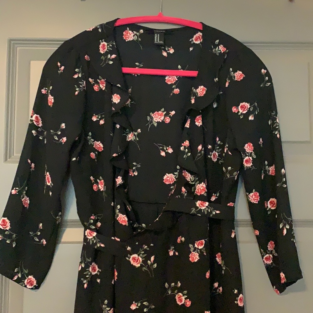 FOREVER 21 Wrap Dress